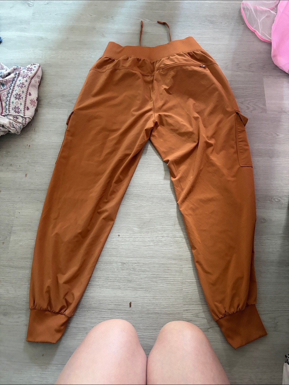 all in motion Rust Orange Cargo Joggers with Drawstring Waist - Picture 2 of 8